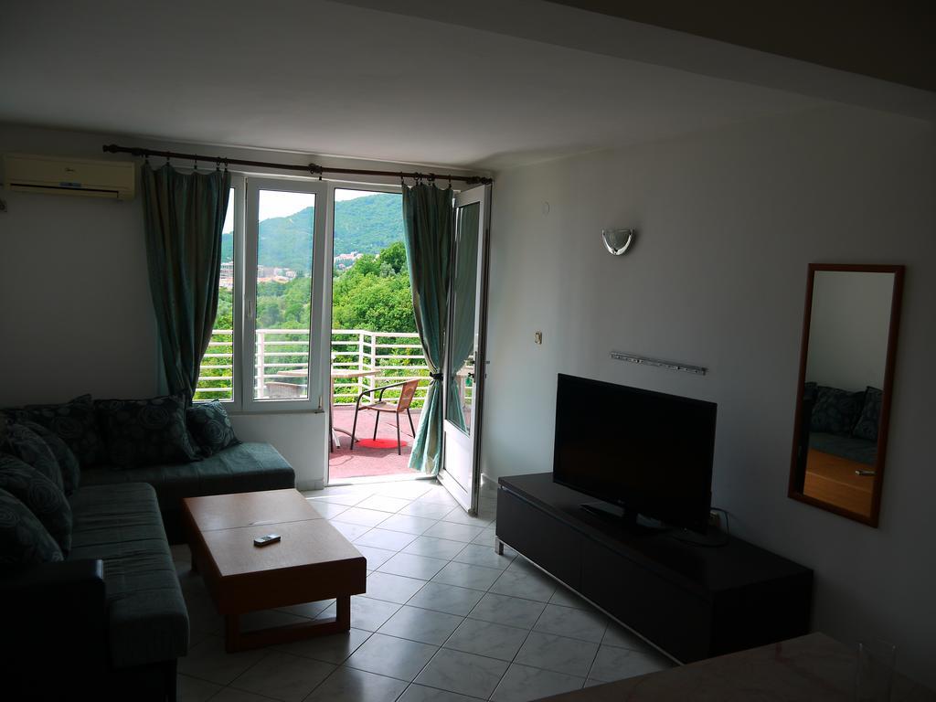 Apartments Villa Relax Petrovac Exterior foto
