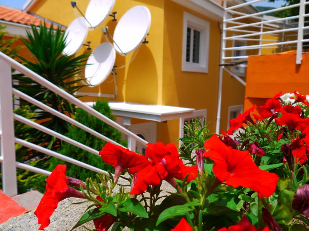 Apartments Villa Relax Petrovac Exterior foto