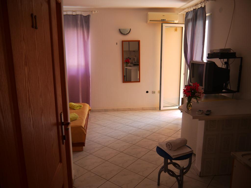 Apartments Villa Relax Petrovac Exterior foto